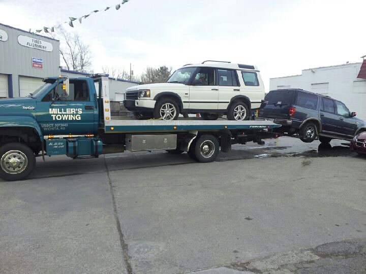 multi vehicle towing wichita kansas