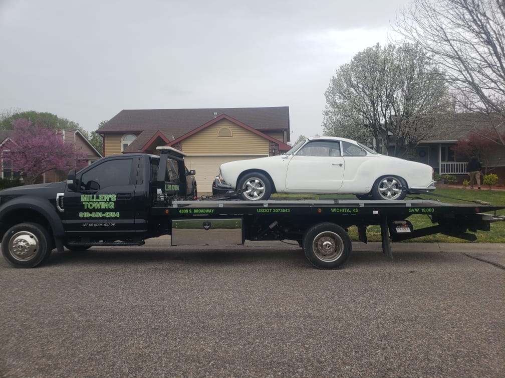 Car Breaks Down in Wichita Kansas