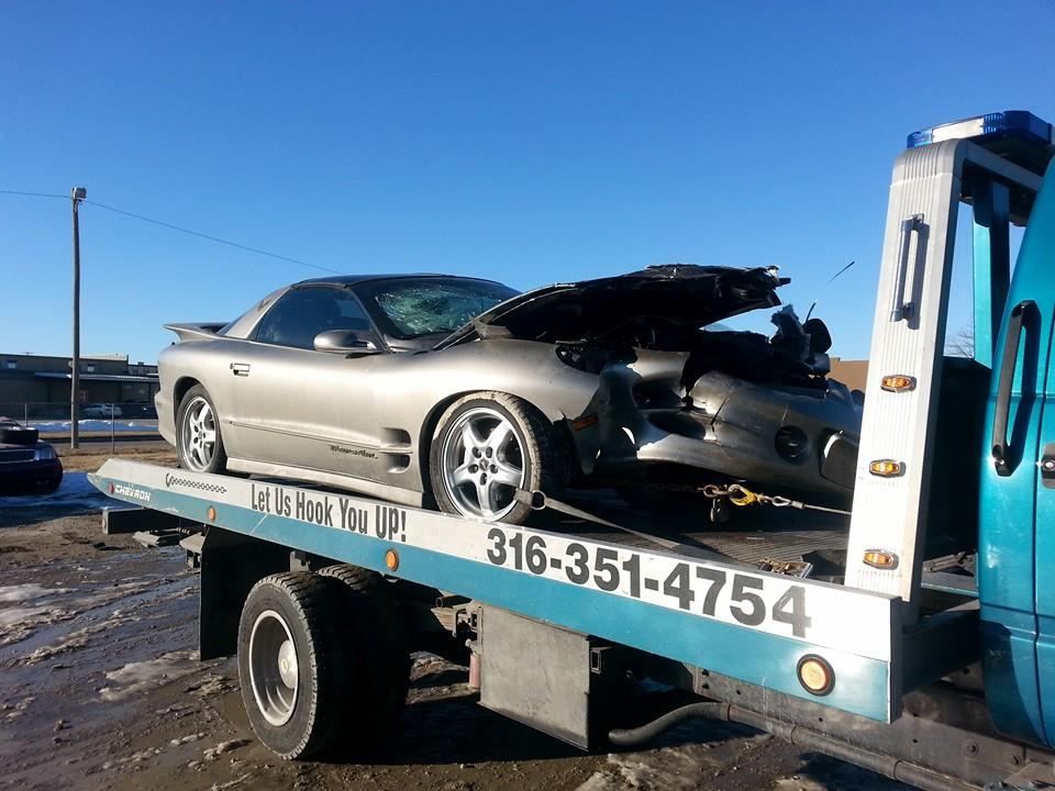 importance professional vehicle recovery Wichita KS